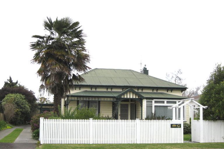 Photo of property in 402 Lascelles Street, Saint Leonards, Hastings, 4120