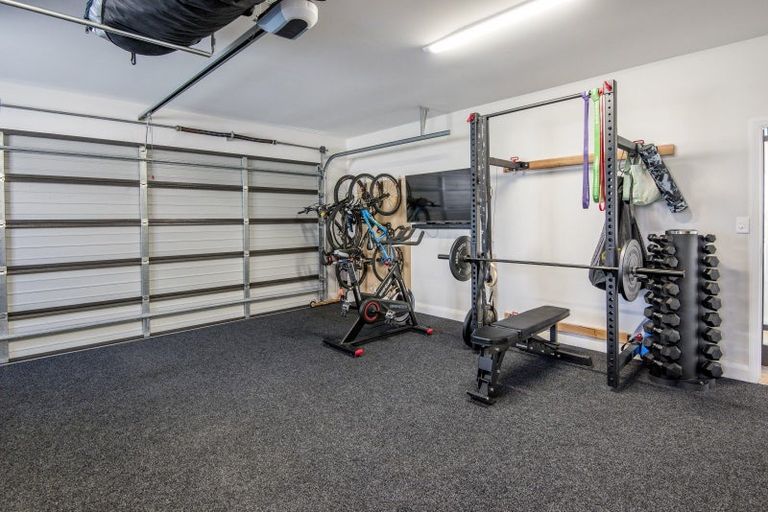 Photo of property in 63a Aramoana Avenue, Devonport, Auckland, 0624