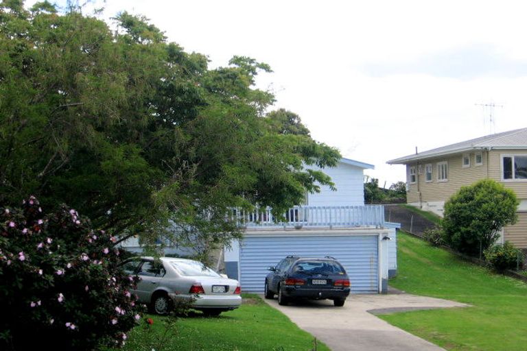 Photo of property in 43 The Crescent, Waihi Beach, 3611