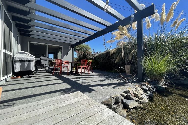 Photo of property in 4 Yarrum Lane, Avonhead, Christchurch, 8042
