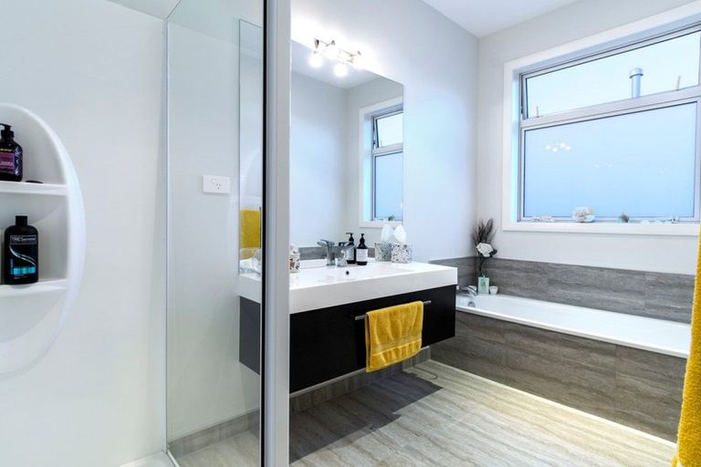 Photo of property in 87 Mortlake Heights, Pyes Pa, Tauranga, 3112