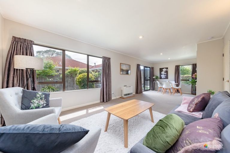 Photo of property in 1/66 Queens Grove, Hutt Central, Lower Hutt, 5010