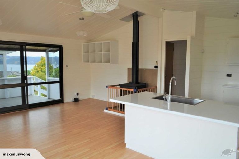 Photo of property in 17 Harbour Lights Terrace, Whitianga, 3592