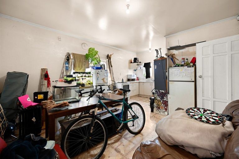 Photo of property in 117 Avalon Drive, Nawton, Hamilton, 3200