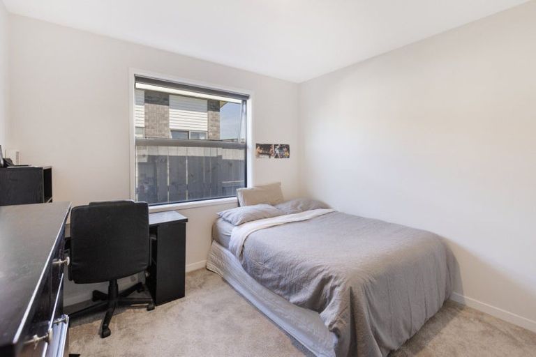 Photo of property in 76 Puhirake Crescent, Pyes Pa, Tauranga, 3112