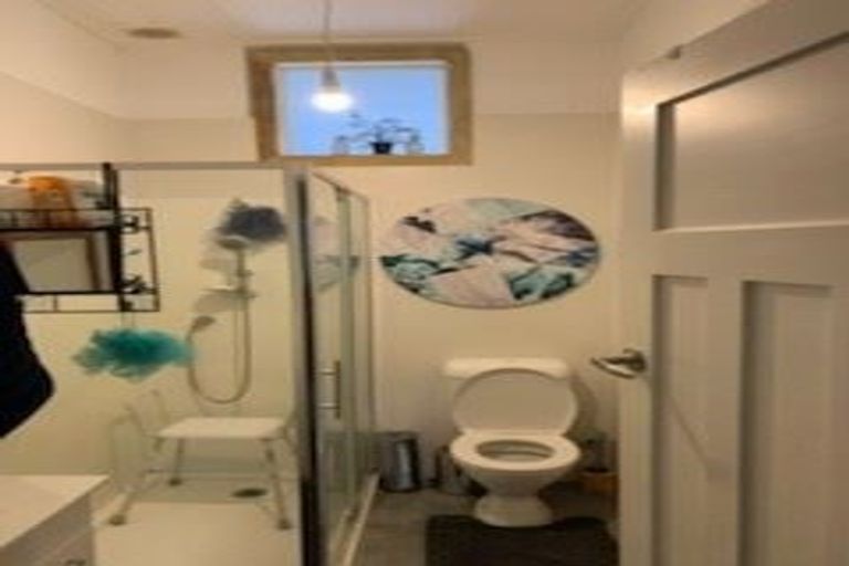 Photo of property in 6 Royton Avenue, Mangere East, Auckland, 2024