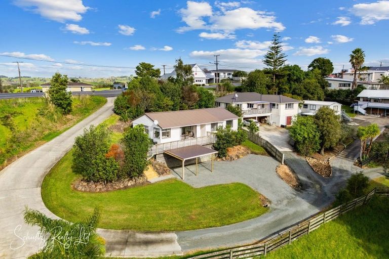 Photo of property in 91 Hurndall Street East, Maungaturoto, 0520