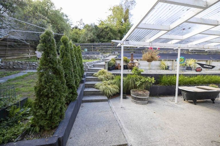 Photo of property in 4 Rembrandt Avenue, Tawa, Wellington, 5028