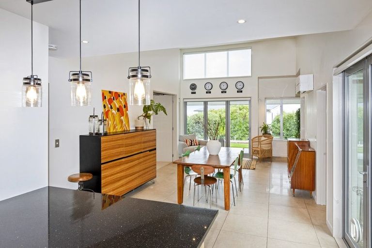 Photo of property in 11 Stonewall Place, Huntsbury, Christchurch, 8022