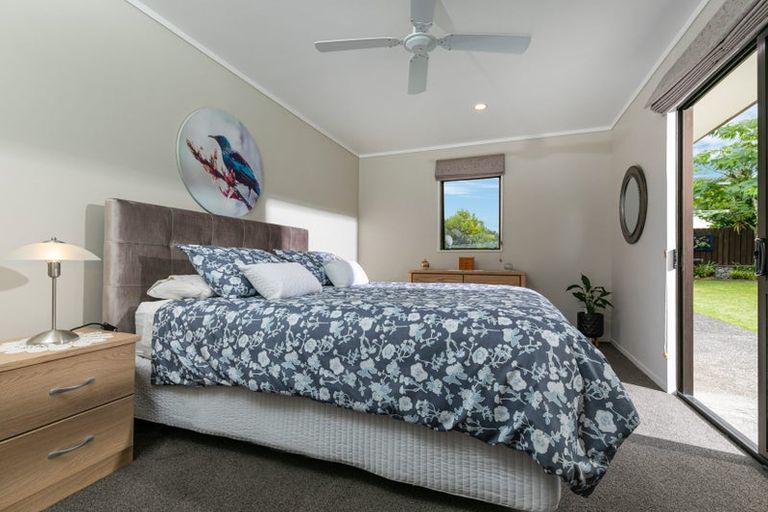 Photo of property in 74 Vintage Drive, Henderson, Auckland, 0612