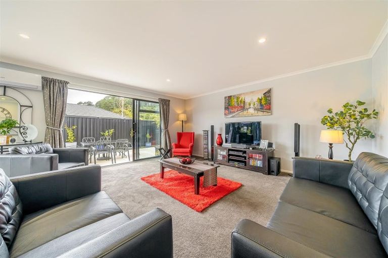 Photo of property in 12 Fenwick Crescent, Wallaceville, Upper Hutt, 5018