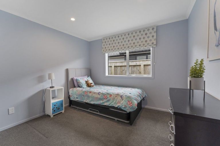 Photo of property in 8 Paioke Street, Waikanae, 5036