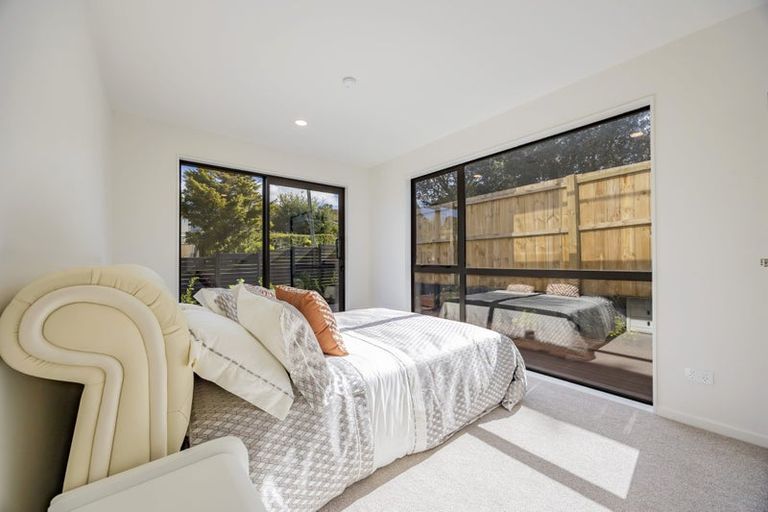 Photo of property in 24a Gladys Avenue, Glenfield, Auckland, 0629