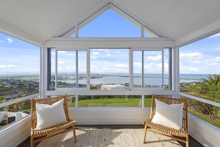 Photo of property in 27 Assisi Street, Mount Pleasant, Christchurch, 8081