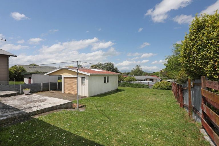 Photo of property in 15 Mcclure Street, Feilding, 4702