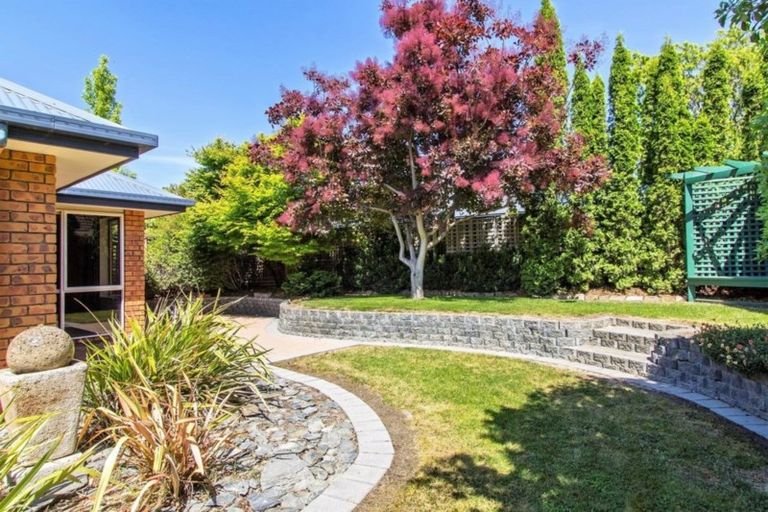 Photo of property in 54 Cairnmuir Crescent, Cromwell, 9310