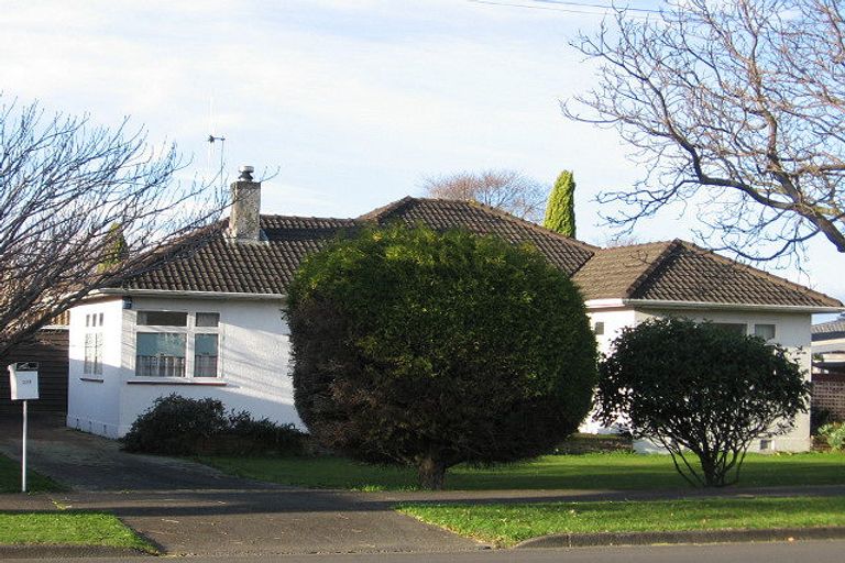Photo of property in 333 Ruahine Street, Terrace End, Palmerston North, 4410