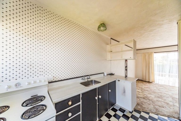 Photo of property in 1/40 Latham Avenue, Pakuranga, Auckland, 2010