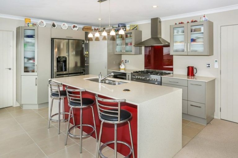 Photo of property in 129 Valley Road, Pukekohe, 2120