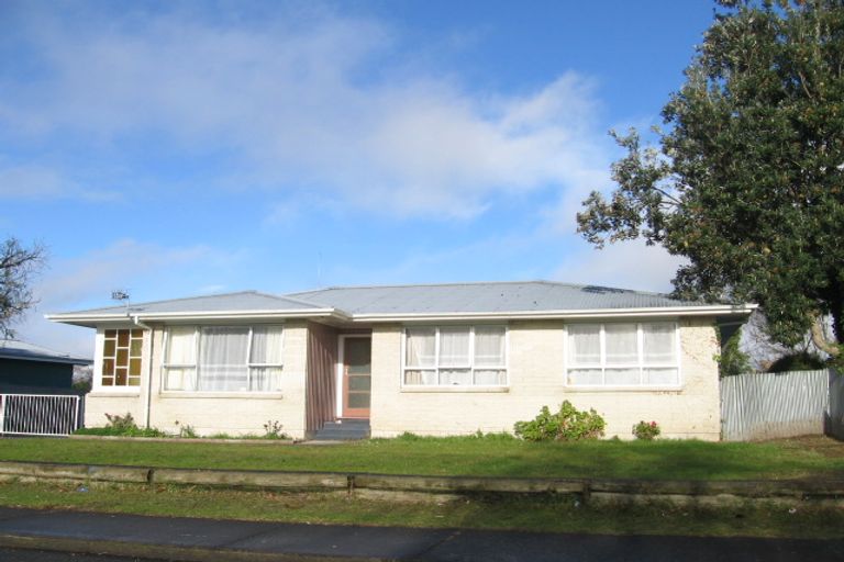 Photo of property in 21 Scarborough Road, Flaxmere, Hastings, 4120