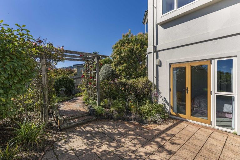 Photo of property in 19 Sandown Street, Waihola, Milton, 9073