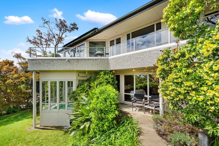 Photo of property in 12 Shortland Place, Havelock North, 4130