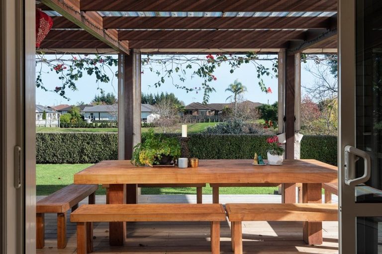 Photo of property in 33 Cotswold Place, Ohauiti, Tauranga, 3112