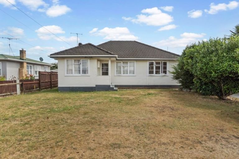 Photo of property in 15 Bruce Avenue, Glenview, Hamilton, 3206