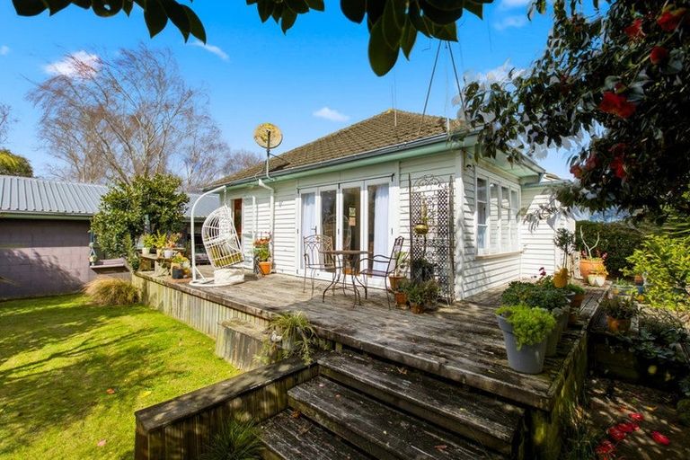 Photo of property in 13 Brown Terrace, Te Puke, 3119