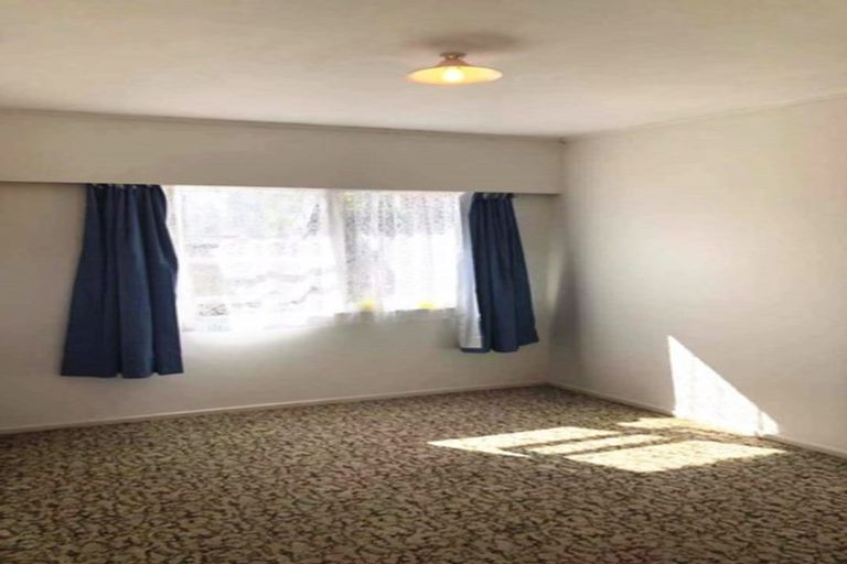 Photo of property in 15 Riverina Avenue, Pakuranga, Auckland, 2010