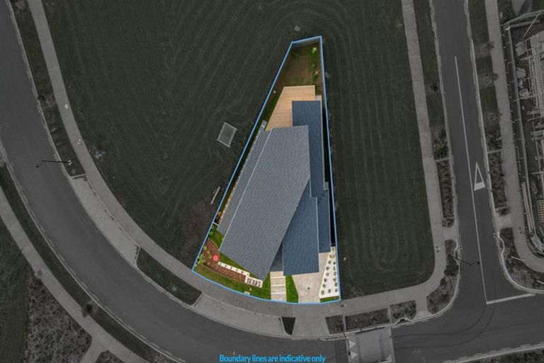 Photo of property in 15 Catalina Avenue, Rosehill, Papakura, 2113