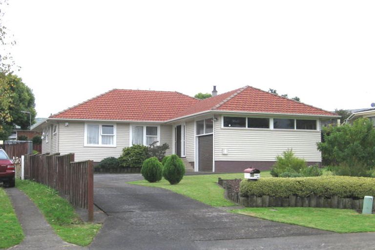 Photo of property in 88 Angelo Avenue, Howick, Auckland, 2014