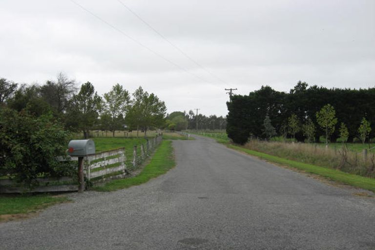 Photo of property in 128 Johnstone Street, Tinwald, Ashburton, 7774