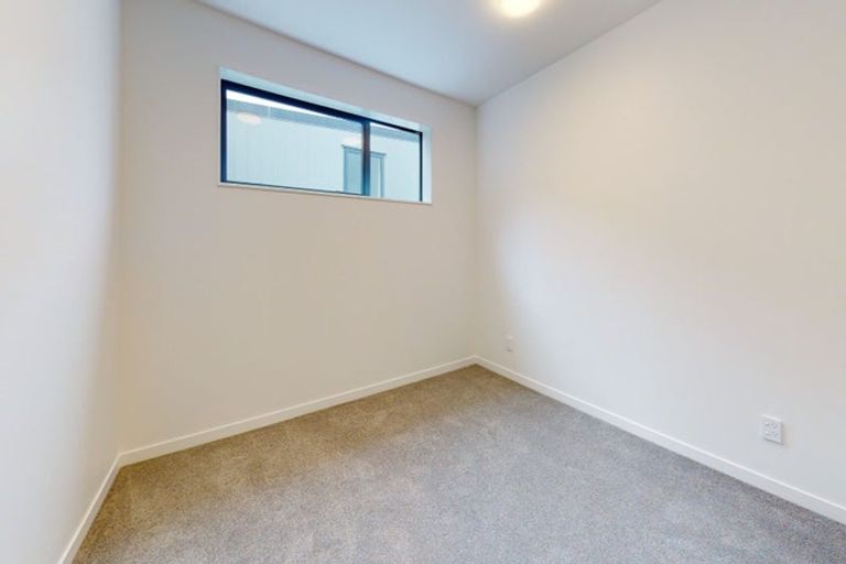 Photo of property in 4/67 Tiketike Way, Brooklyn, Wellington, 6021