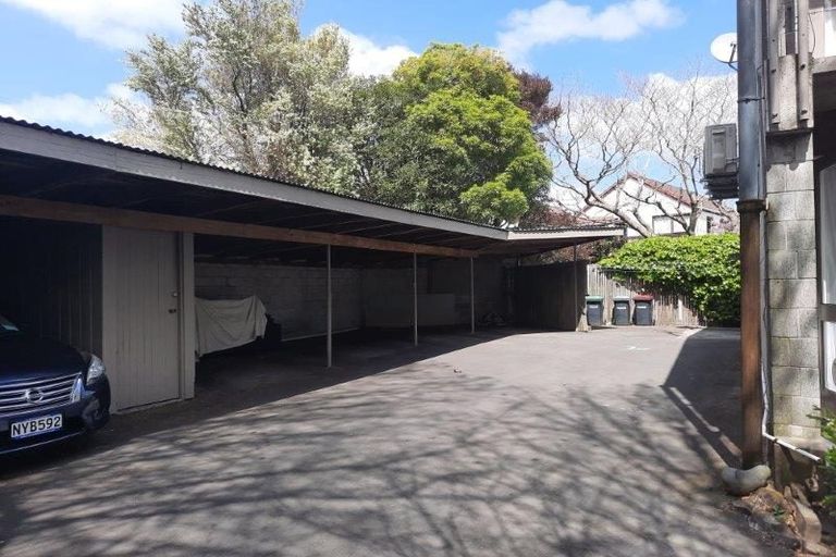 Photo of property in 142 Waimairi Road, Ilam, Christchurch, 8041