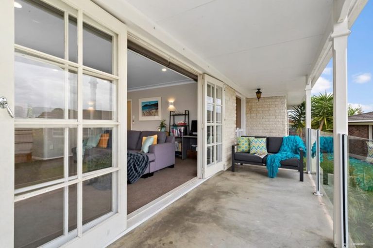 Photo of property in 13 Winslow Heights, Pahurehure, Papakura, 2113