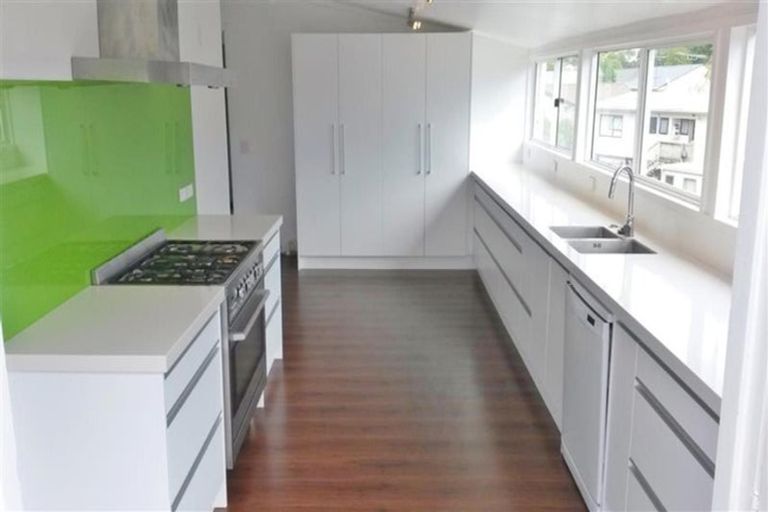 Photo of property in 55 Kamara Road, Glen Eden, Auckland, 0602