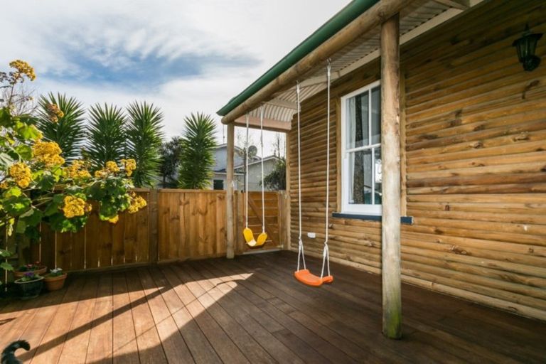 Photo of property in 802 Lyell Street, Akina, Hastings, 4122