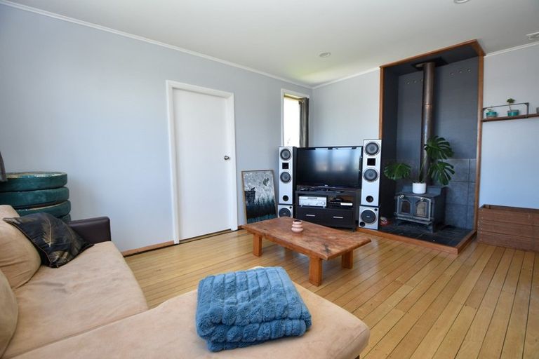 Photo of property in 32 Rhodes Street, Carterton, 5713