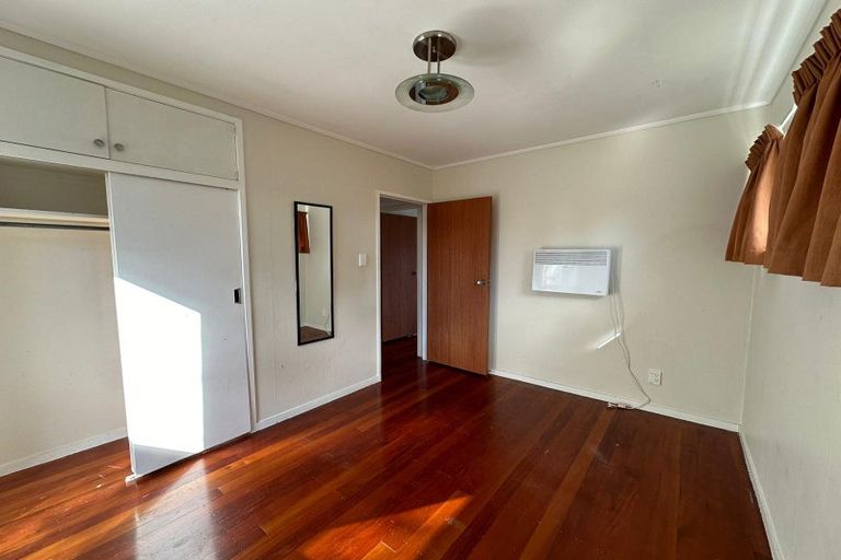 Photo of property in 89 Gossamer Drive, Pakuranga Heights, Auckland, 2010