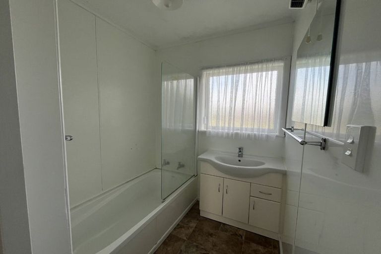 Photo of property in 8 Clark Avenue, Pirimai, Napier, 4112