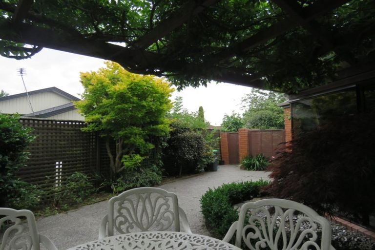 Photo of property in 4 Parkham Drive, Burnside, Christchurch, 8053