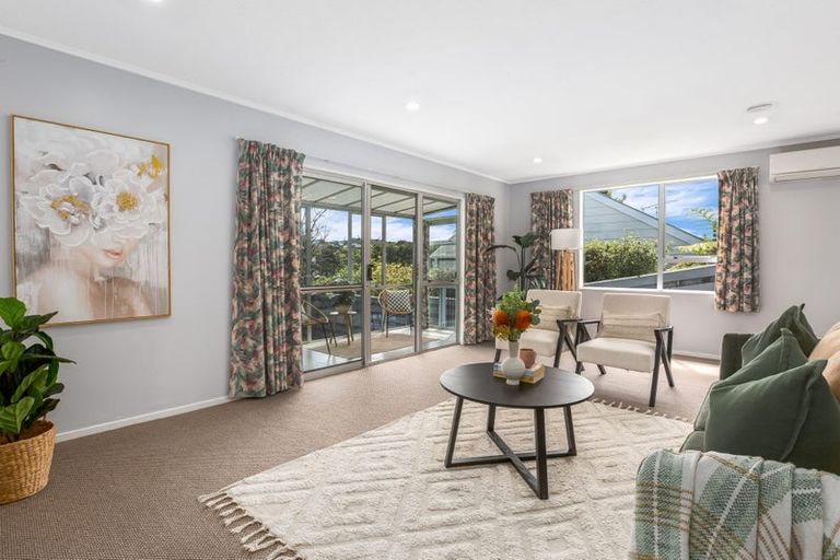 Photo of property in 30 Staithes Drive North, Whitby, Porirua, 5024
