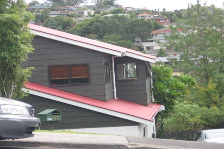 Photo of property in 42 Archers Road, Glenfield, Auckland, 0629