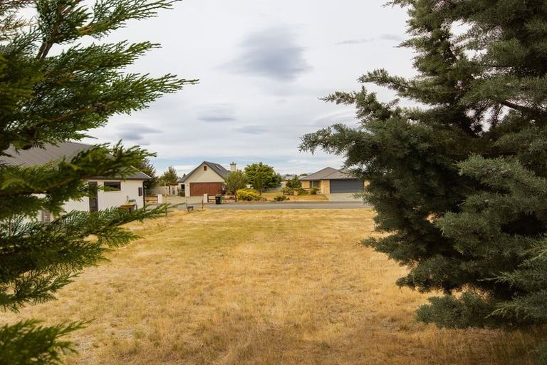 Photo of property in 21 Irishman Drive, Twizel, 7901