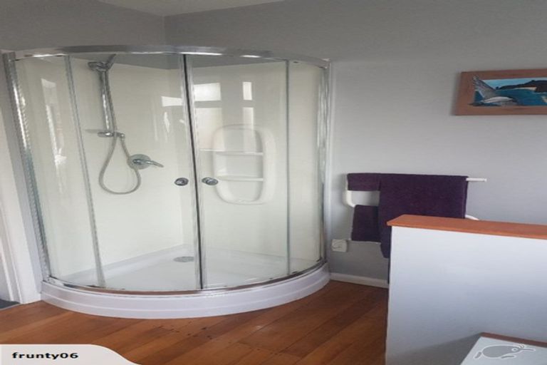 Photo of property in 54 Effingham Street, North New Brighton, Christchurch, 8083