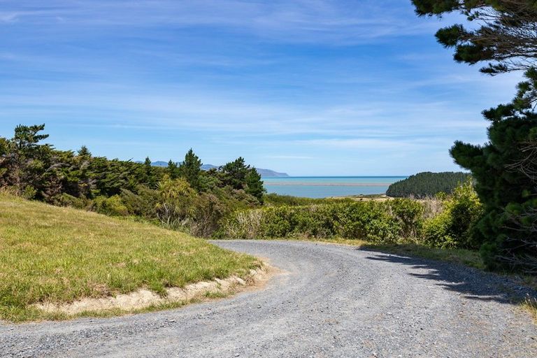 Photo of property in 3756 Western Lake Road, Ocean Beach, Featherston, 5773