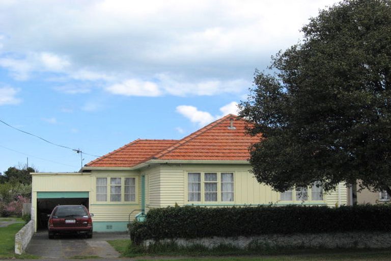 Photo of property in 33 Swiss Avenue, Gonville, Whanganui, 4501