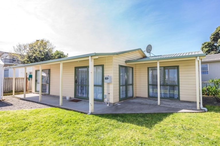 Photo of property in 16a Carlton Avenue, Gonville, Whanganui, 4501