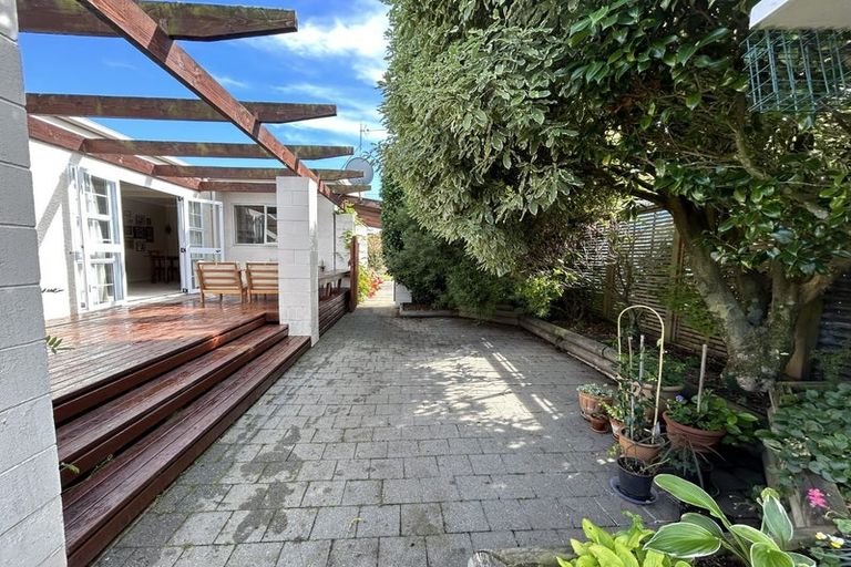 Photo of property in 47 Tay Street, Mosgiel, 9024